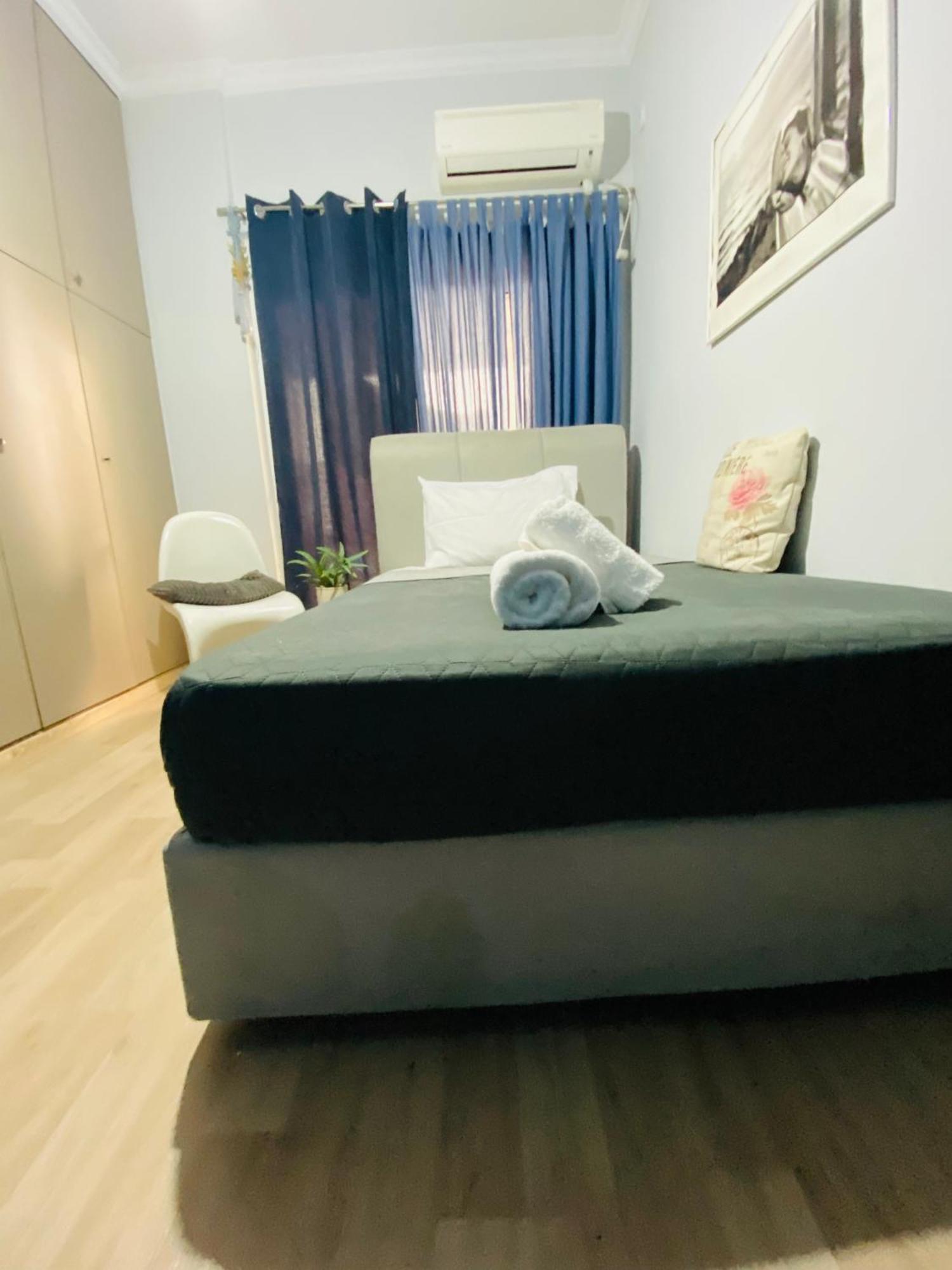 شقة Marina Zeas Seaview House-Marinaq بيرايوس المظهر الخارجي الصورة