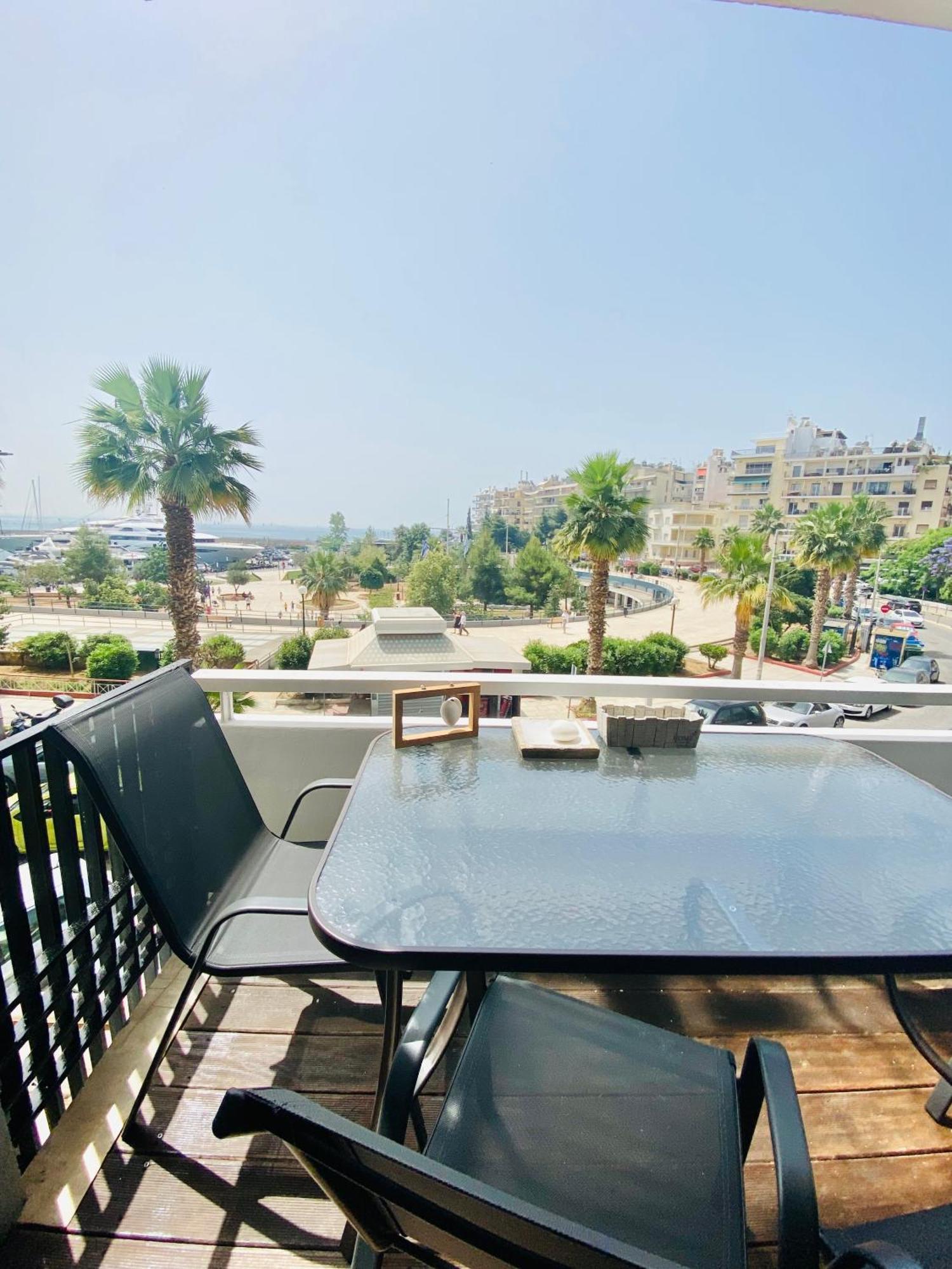 شقة Marina Zeas Seaview House-Marinaq بيرايوس المظهر الخارجي الصورة