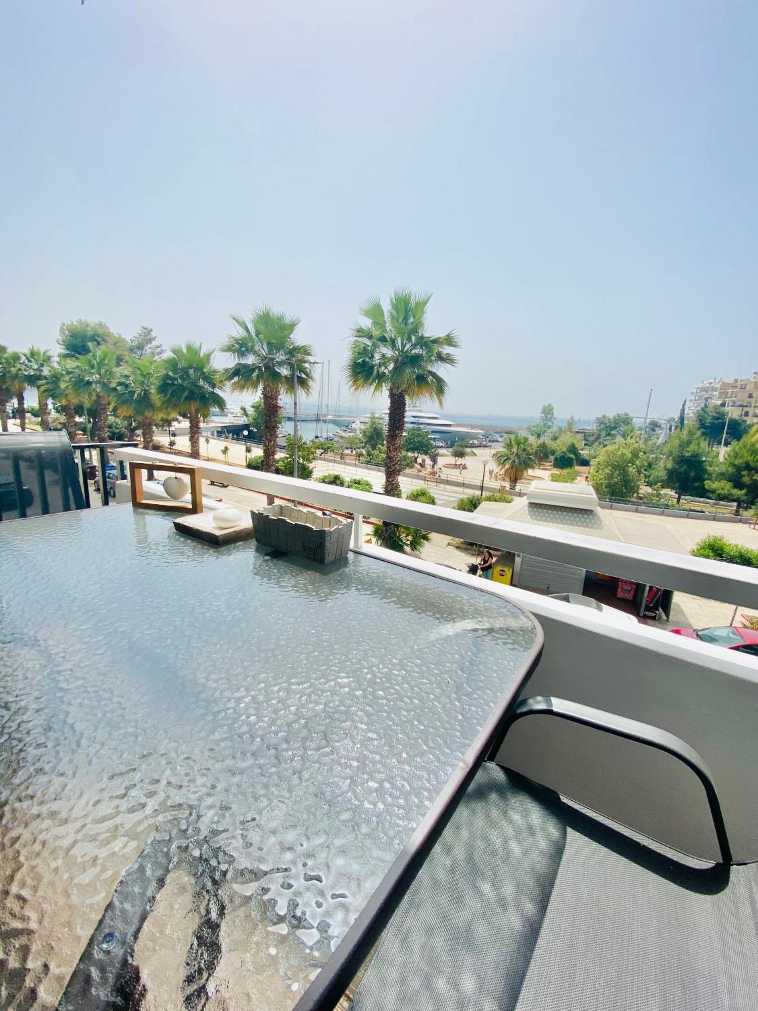 شقة Marina Zeas Seaview House-Marinaq بيرايوس المظهر الخارجي الصورة