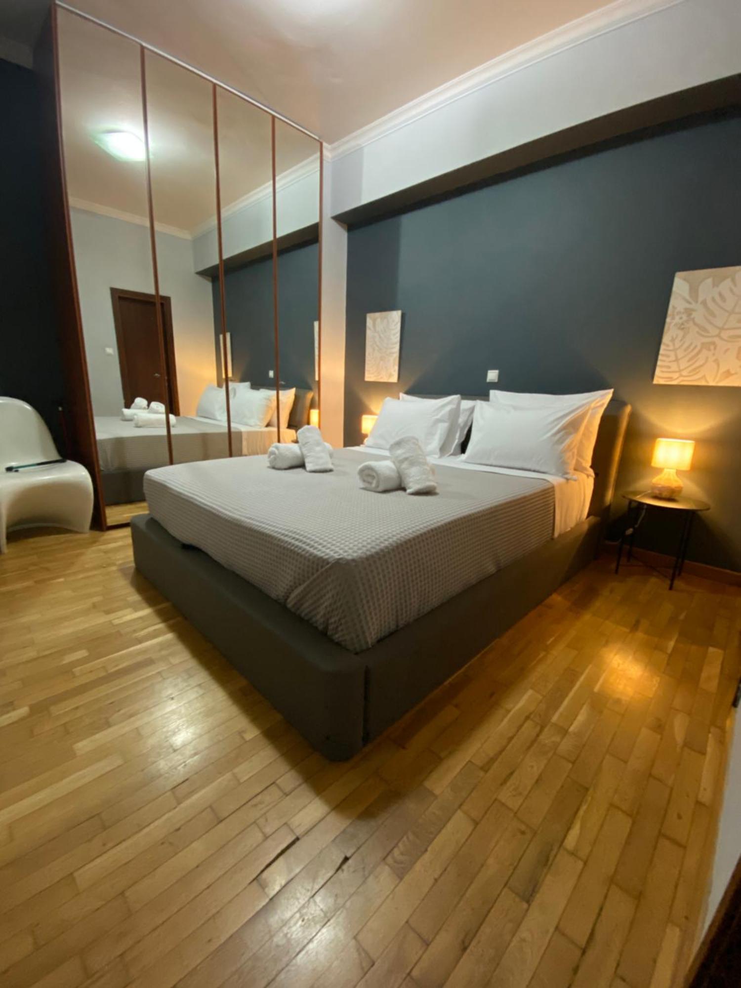 شقة Marina Zeas Seaview House-Marinaq بيرايوس المظهر الخارجي الصورة